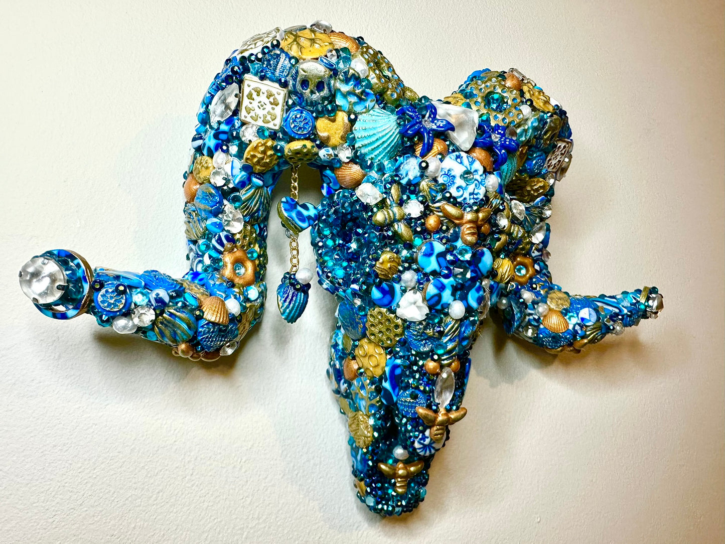 RAMIRO - Blue and yellow ochre