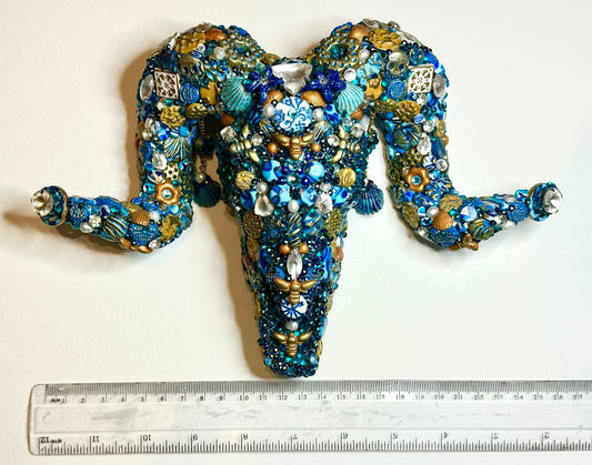 RAMIRO - Blue and yellow ochre